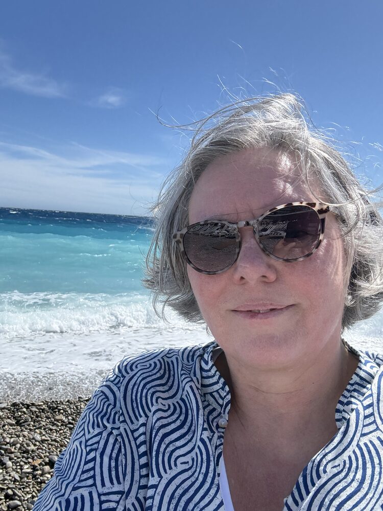Carolyn Pini am Meer